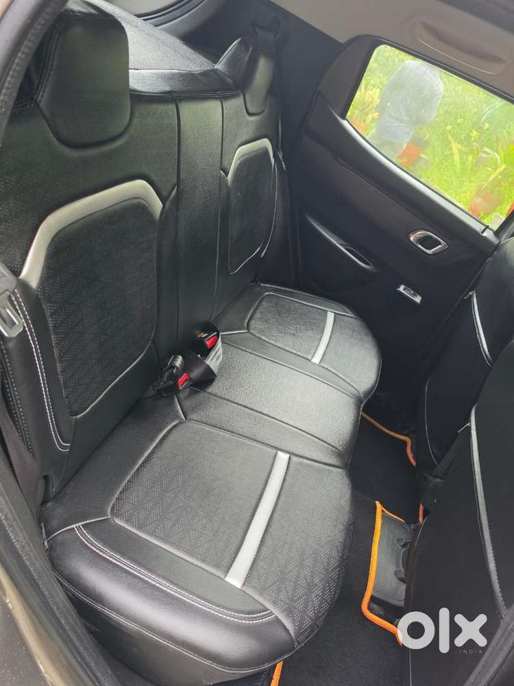 Renault Kwid Rxt 1.0 Automatic 2019  Km 9000 Single Owner Company Ser