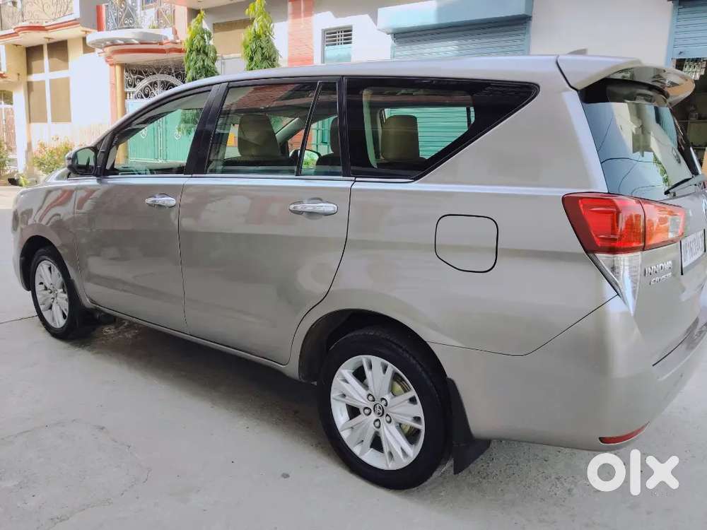 Toyota Innova Crysta 2019 Diesel 100000 Km Driven
