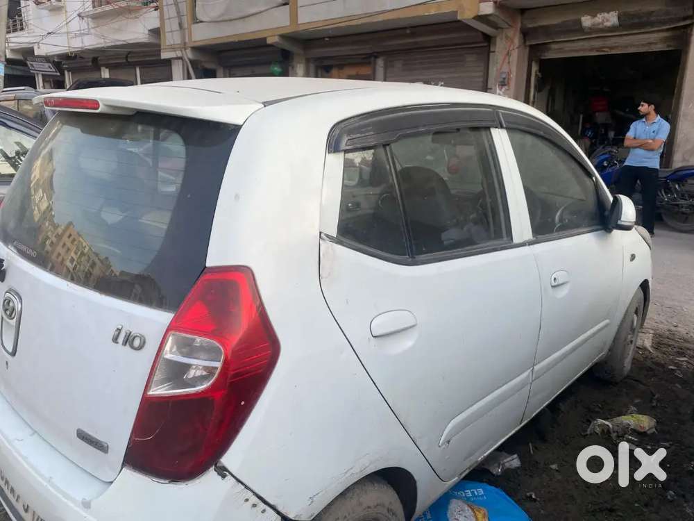 Hyundai I10 2012 Petrol 76689 Km Driven