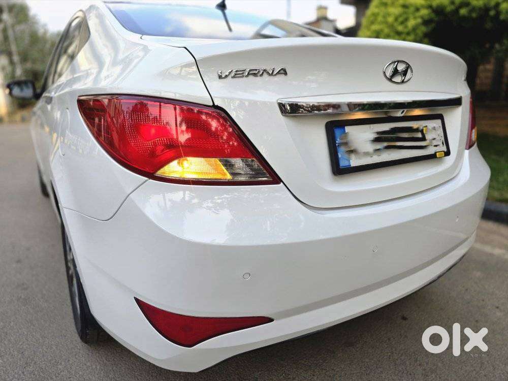 Hyundai Verna 1.6 Vtvt S Option, 2015, Petrol