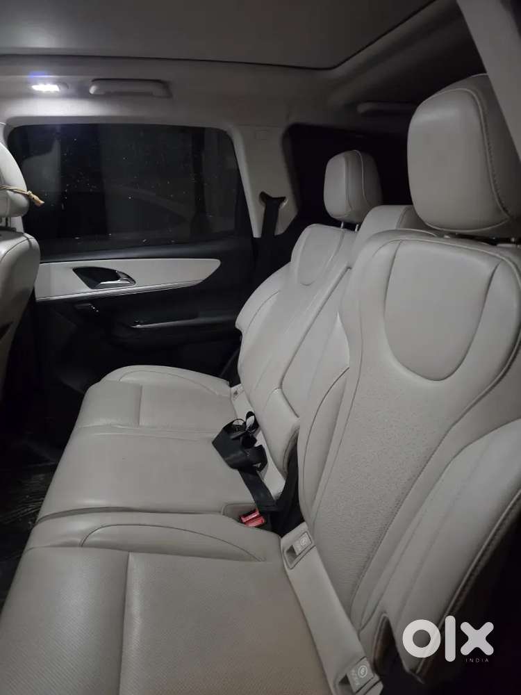Mahindra Xuv700 Diesel 2023