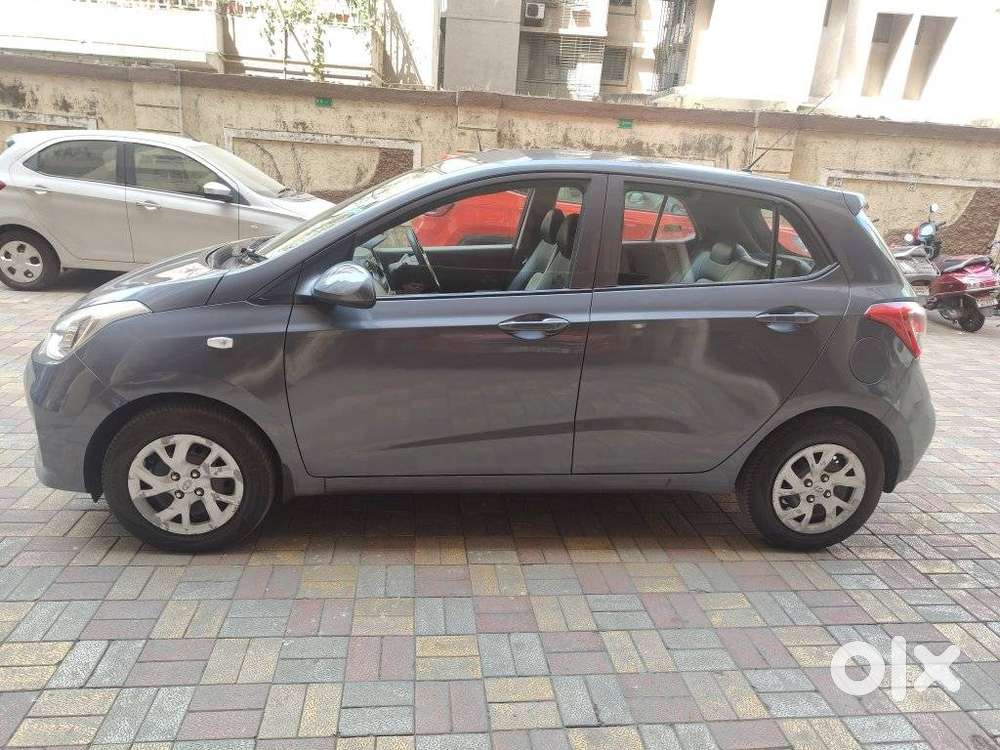 Hyundai Grand I10 Magna O At Petrol, 2017, Petrol