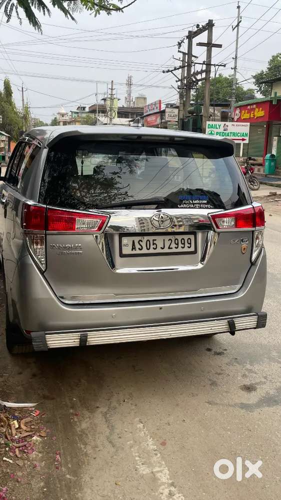 Toyota Innova Crysta 2017 Diesel 162570 Km Driven