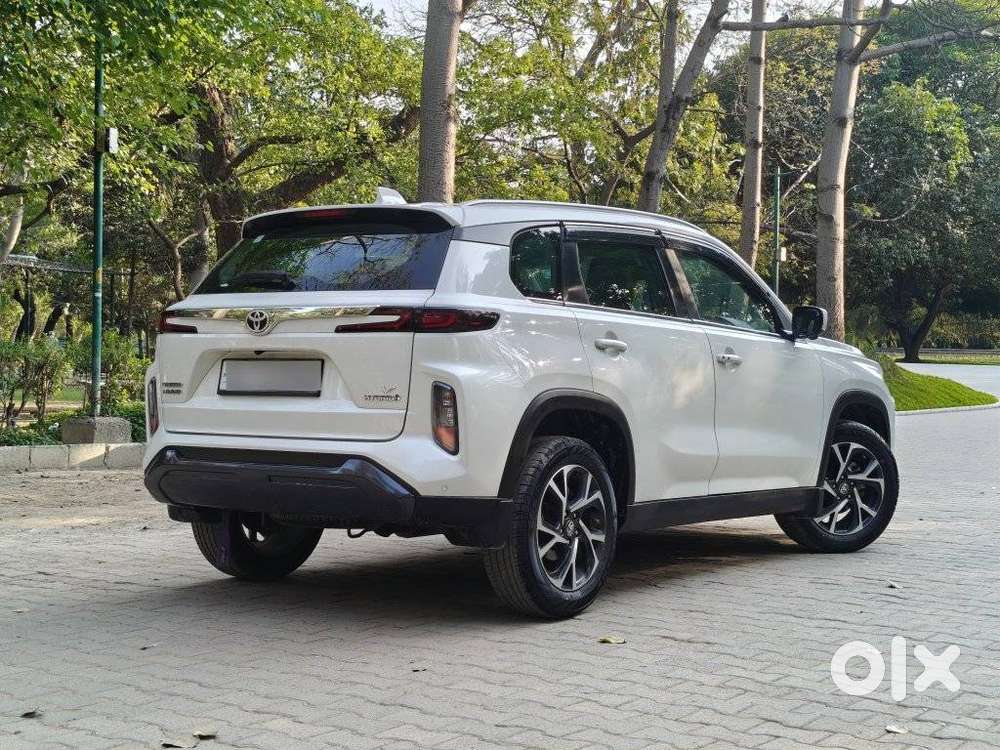 Toyota Urban Cruiser Hyryder 1.5 V Hybrid, 2023, Petrol