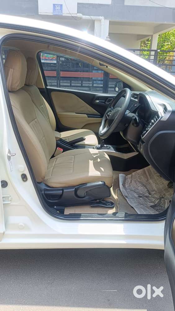 Honda City 2014-2015 V Mt, 2018, Petrol