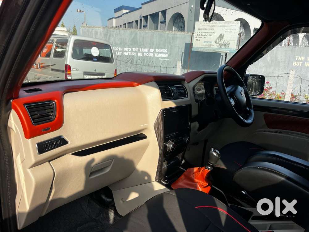 Mahindra Scorpio Classic 2.2 S 11 Mt 7 Str, 2025, Diesel