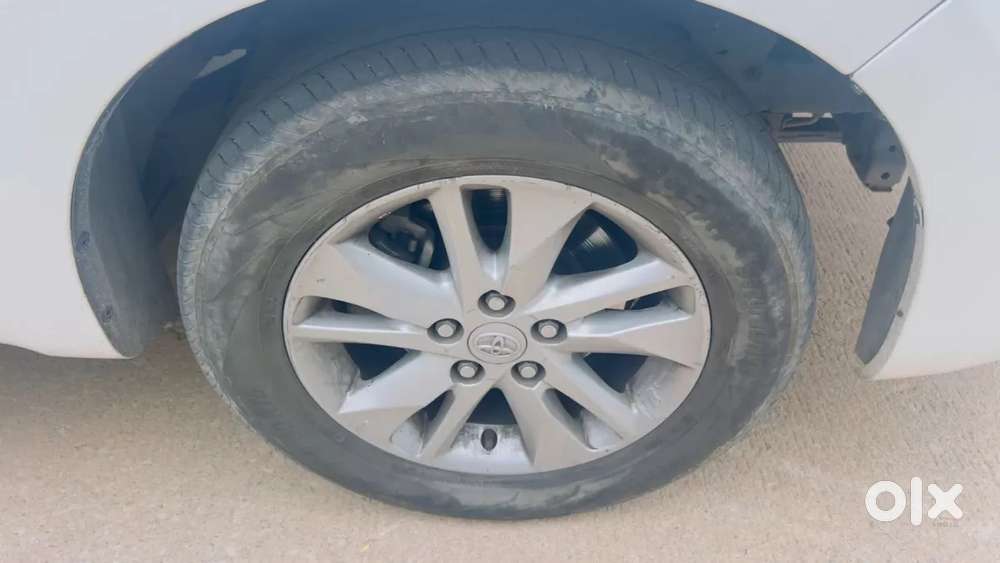 Toyota Innova Crysta [2020-ongoing] 2.4 Gx 7 Str, 2023, Diesel