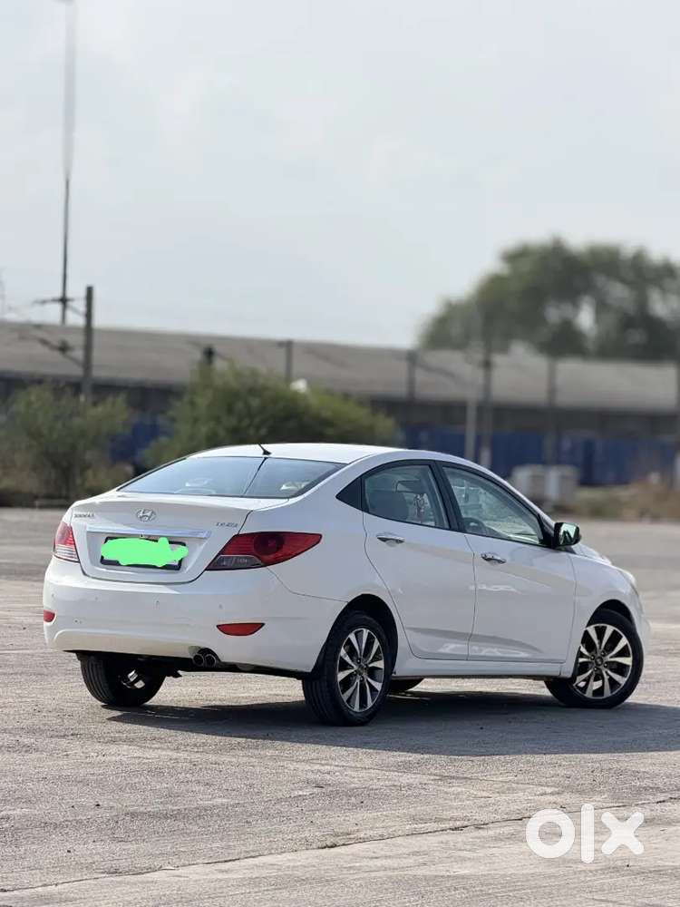Hyundai Verna 2013 Petrol 107000 Km Driven
