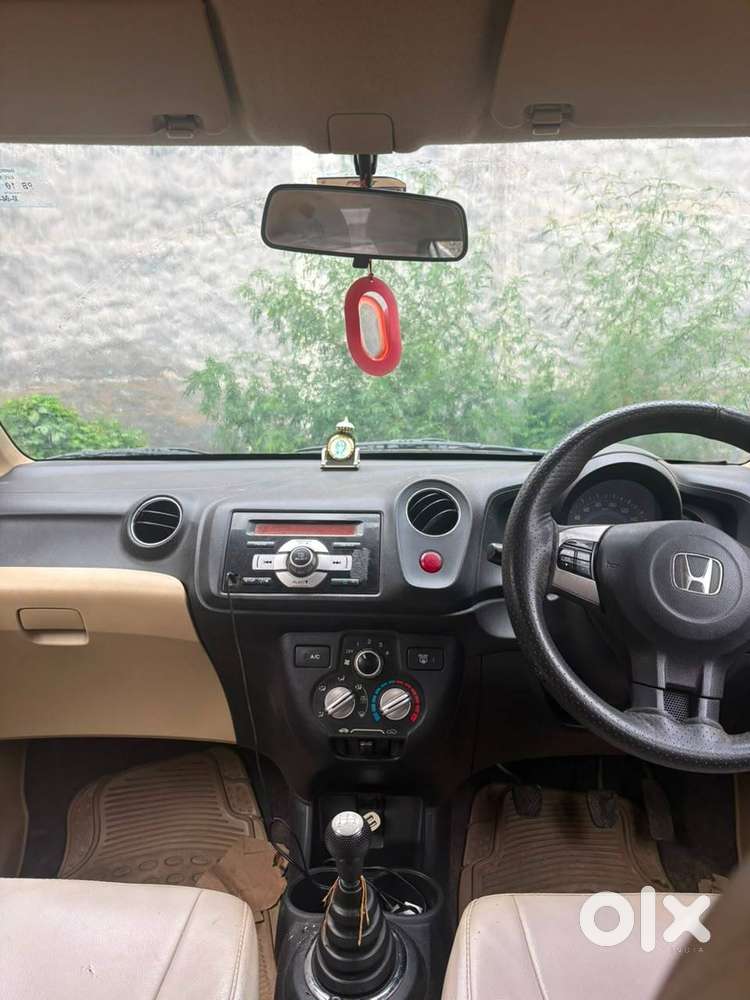 Honda Brio Petrol 2015 Car