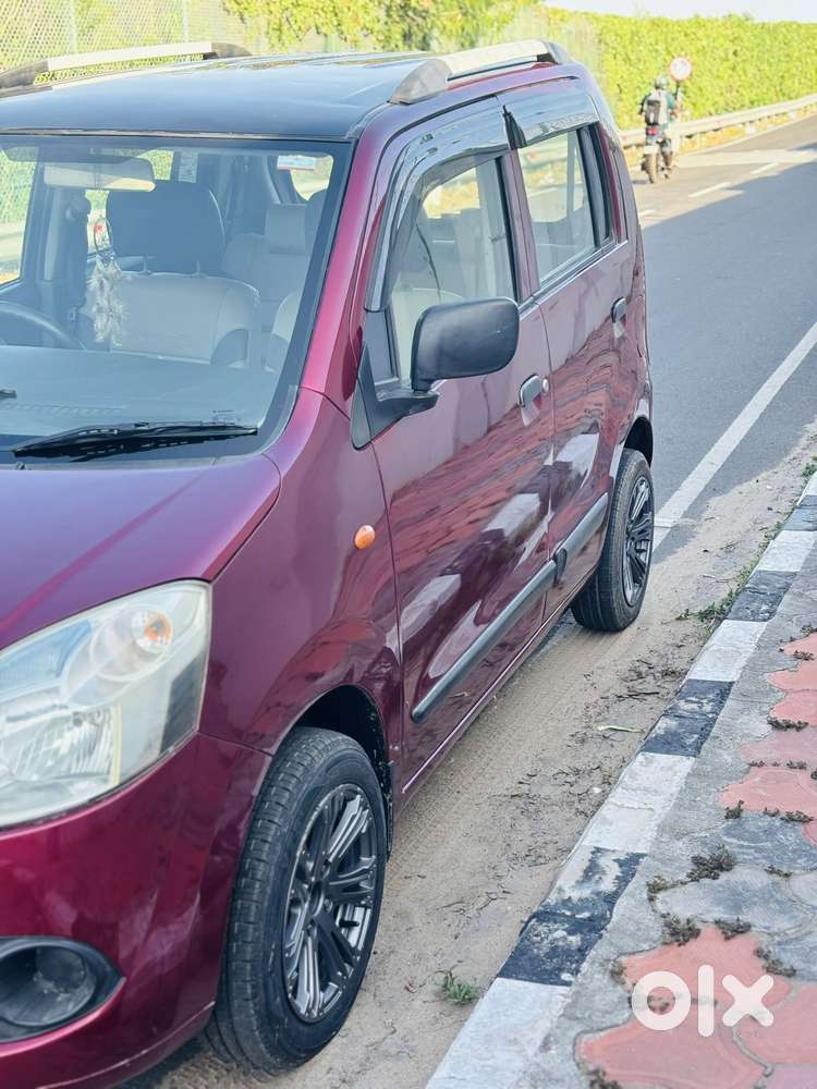 Maruti Suzuki Wagon R Lxi, 2012, Petrol