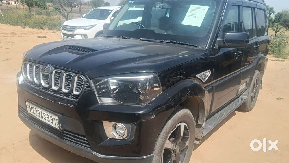 Mahindra Scorpio Classic 2018 Diesel Manual