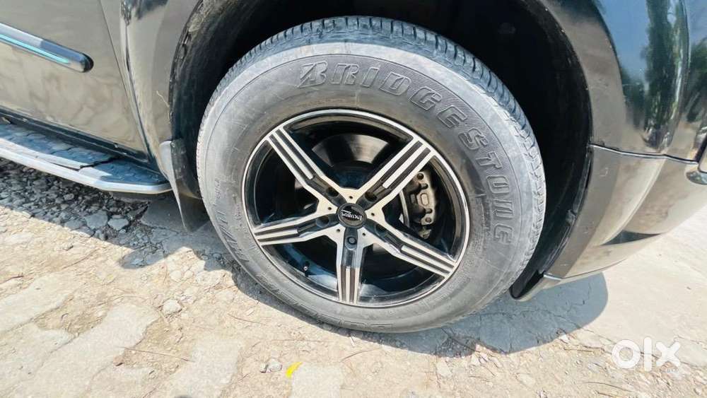 Mahindra Xuv500 2018 Diesel 80912 Km Driven Well Maintained