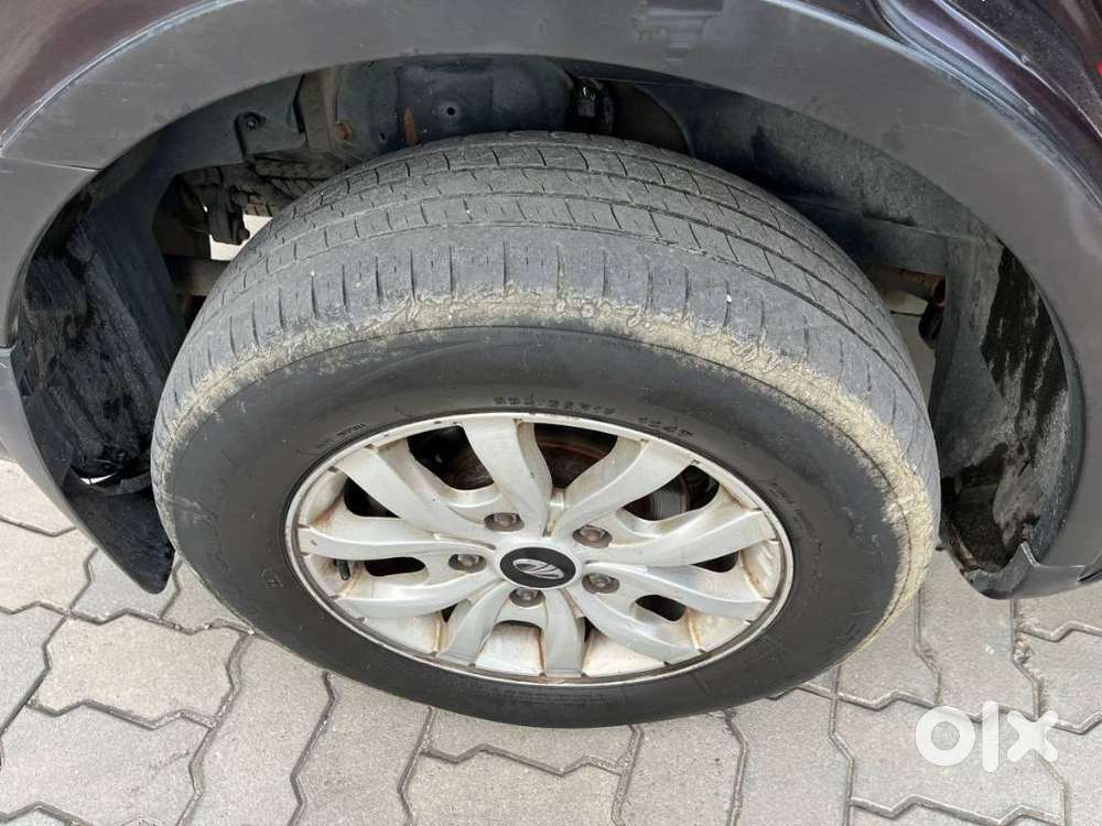 Mahindra Xuv500 2.2 W10 Sportz Edition Mt, 2017, Diesel