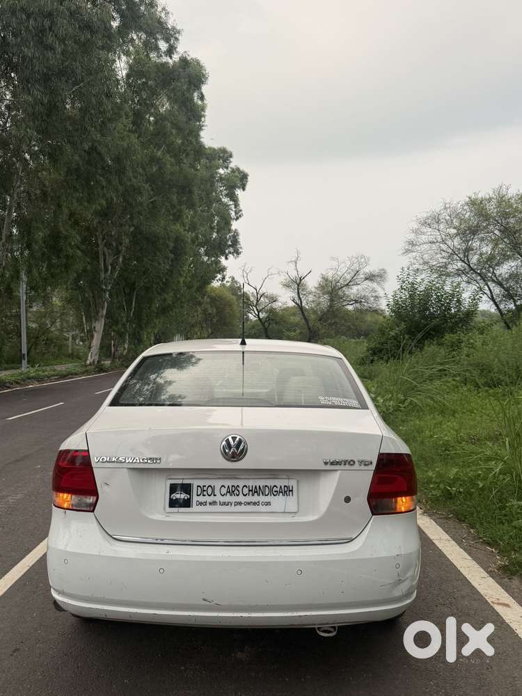 Volkswagen Vento 1.5 Tdi Highline Plus At, 2013, Diesel