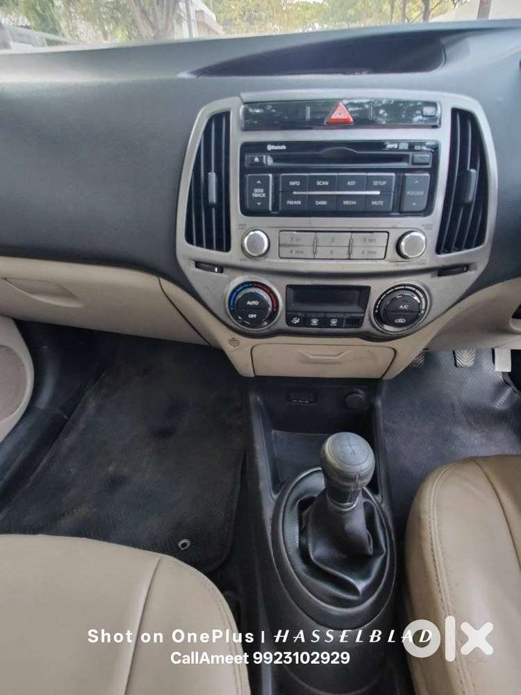 Hyundai I20 Sportz 1.2 Bs-iv, 2013, Petrol