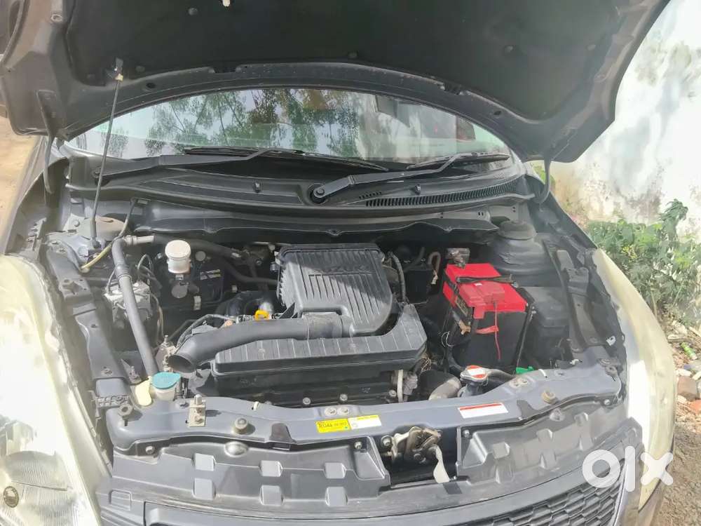 Maruti Suzuki Swift 2017 (urgent Sale)