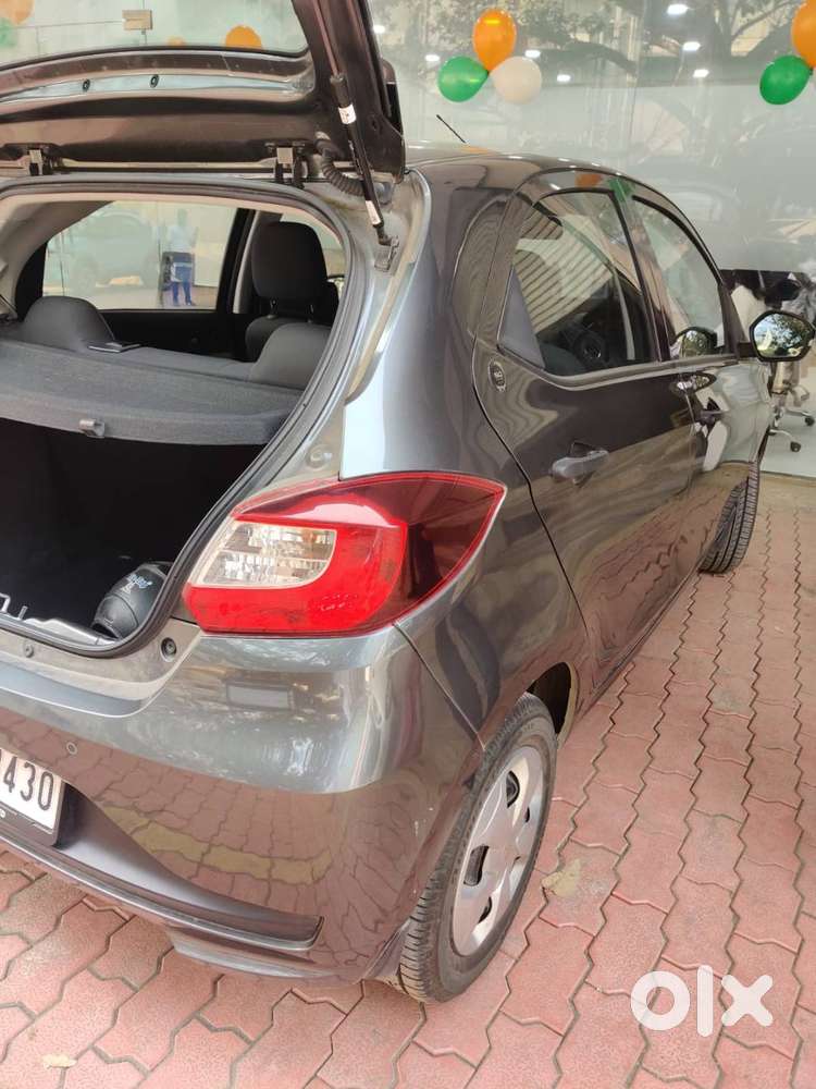 Tata Tiago Xm