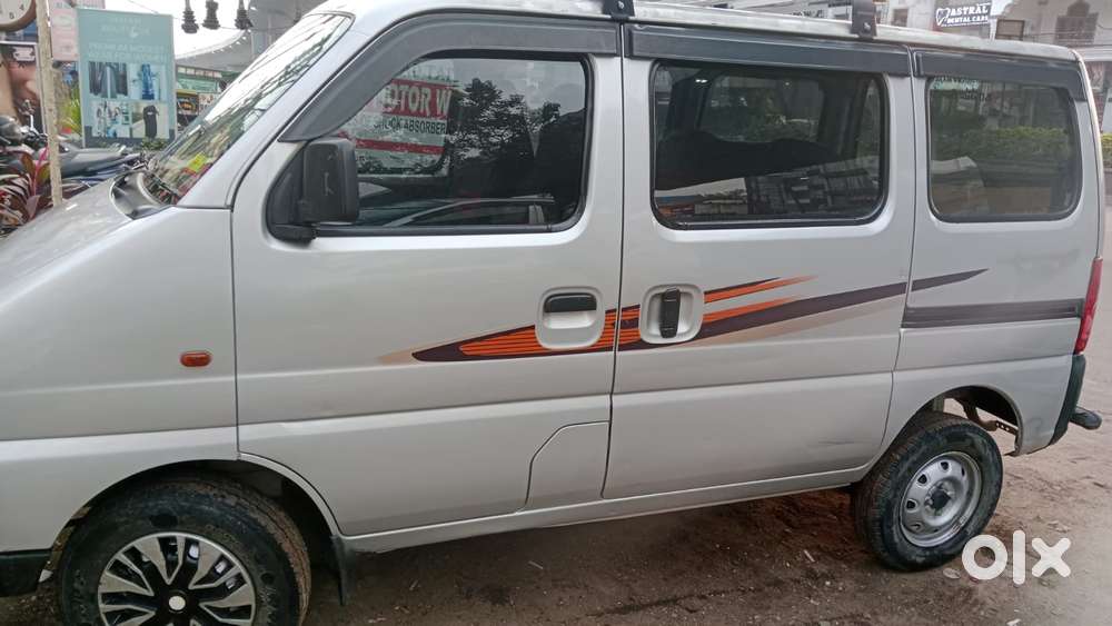 Maruti Suzuki Eeco 5 Str Ac (o), 2022, Petrol