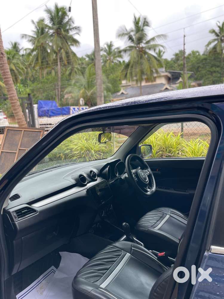 Maruti Suzuki Swift Vxi Optional, 2022, Petrol
