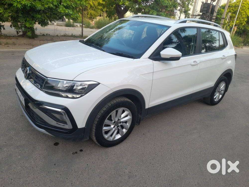 Volkswagen Taigun 1.0 Tsi Highline At, 2024, Petrol