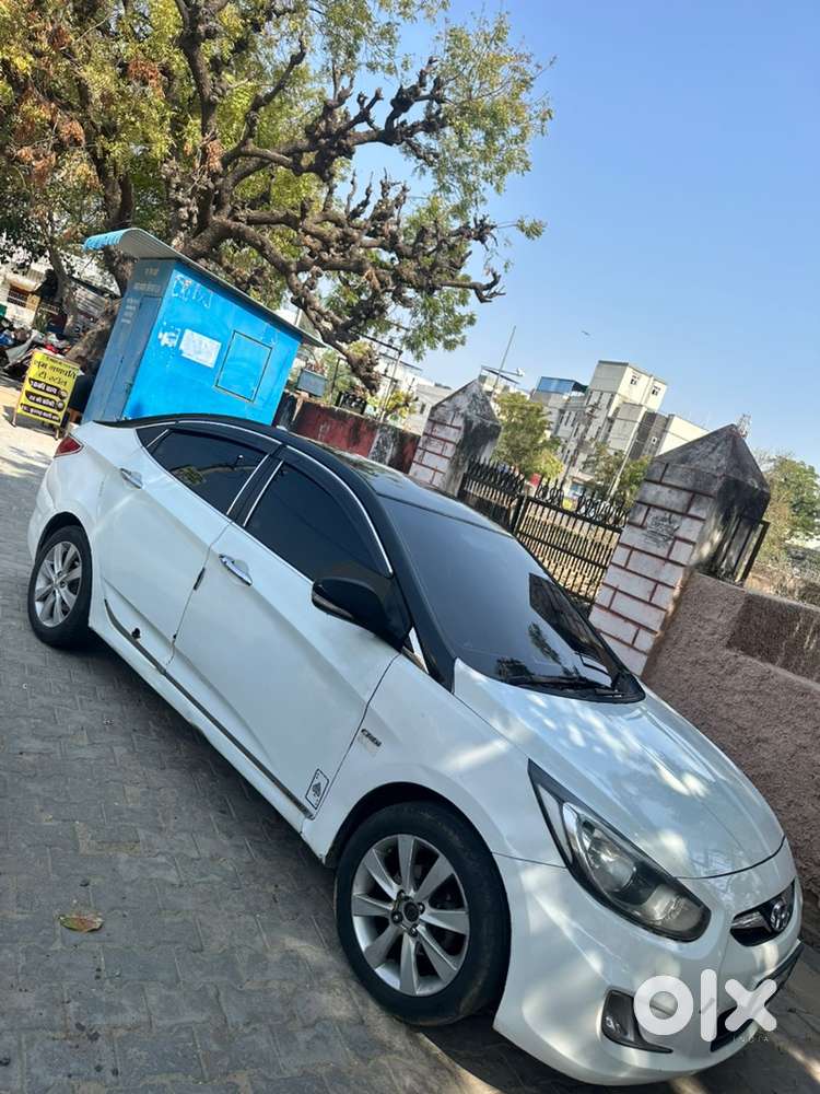 Hyundai Verna Fluidic 2013