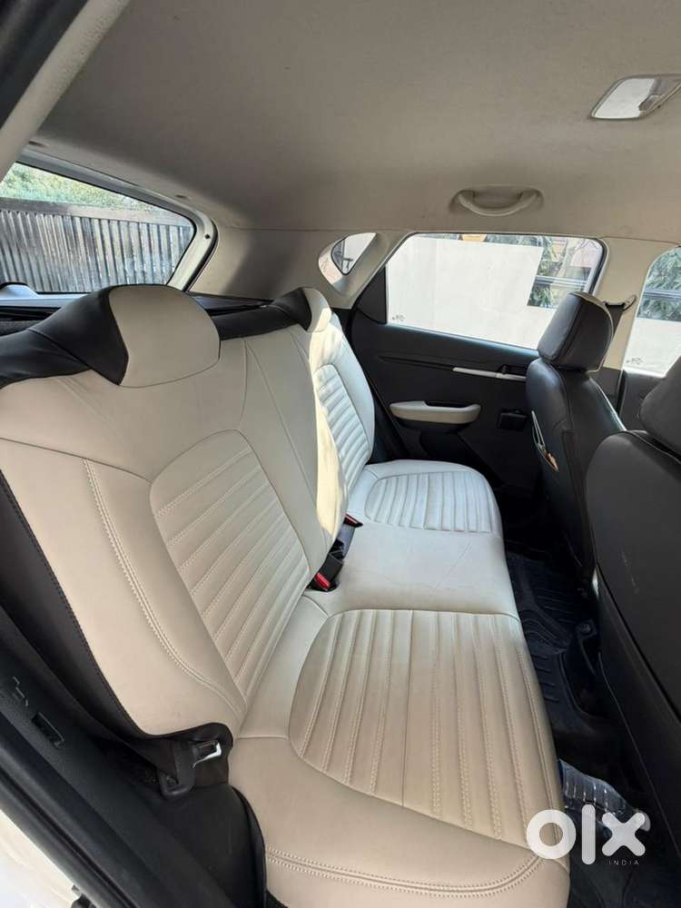Kia Sonet Manual Petrol 2023