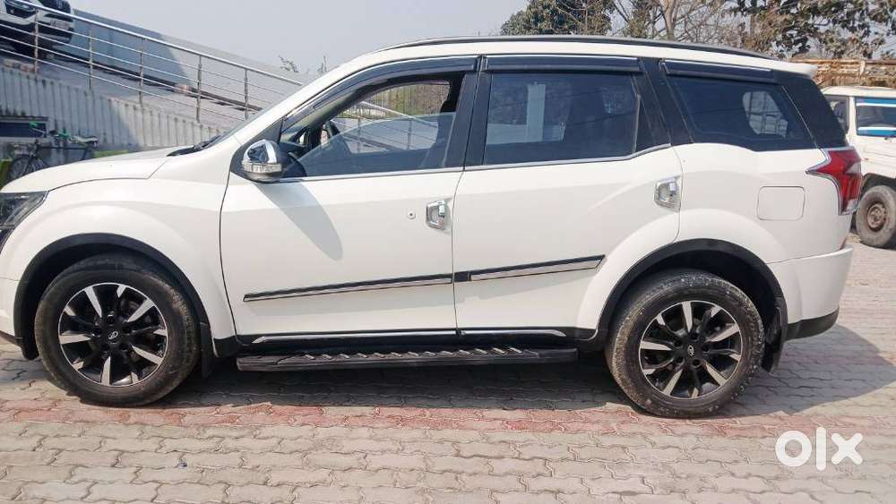 Mahindra Xuv500 W11, 2018