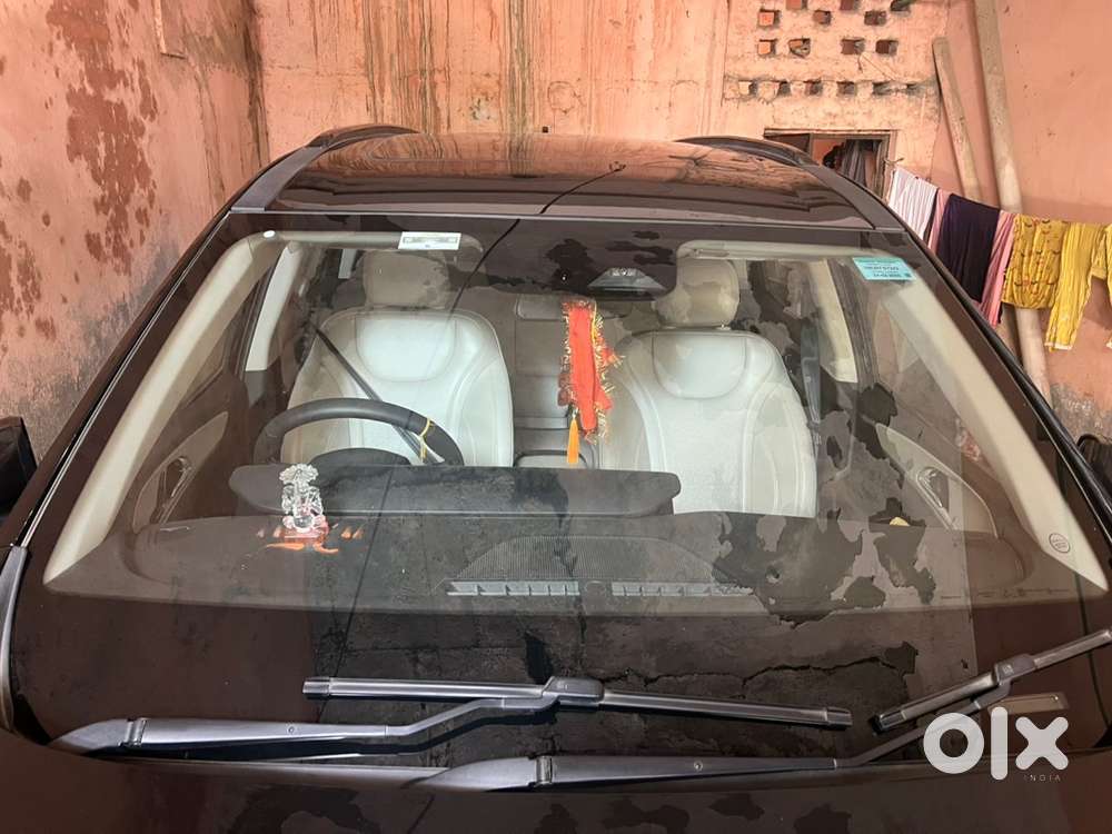 Mahindra Xuv700 Petrol 2025