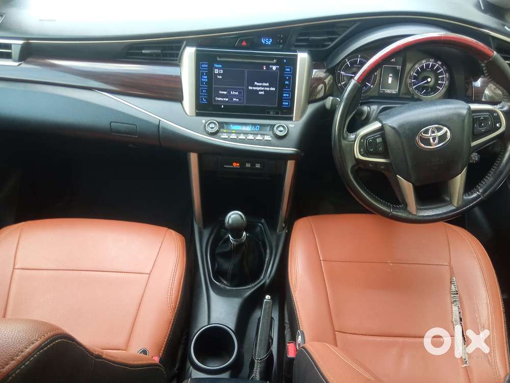 Toyota Innova Crysta