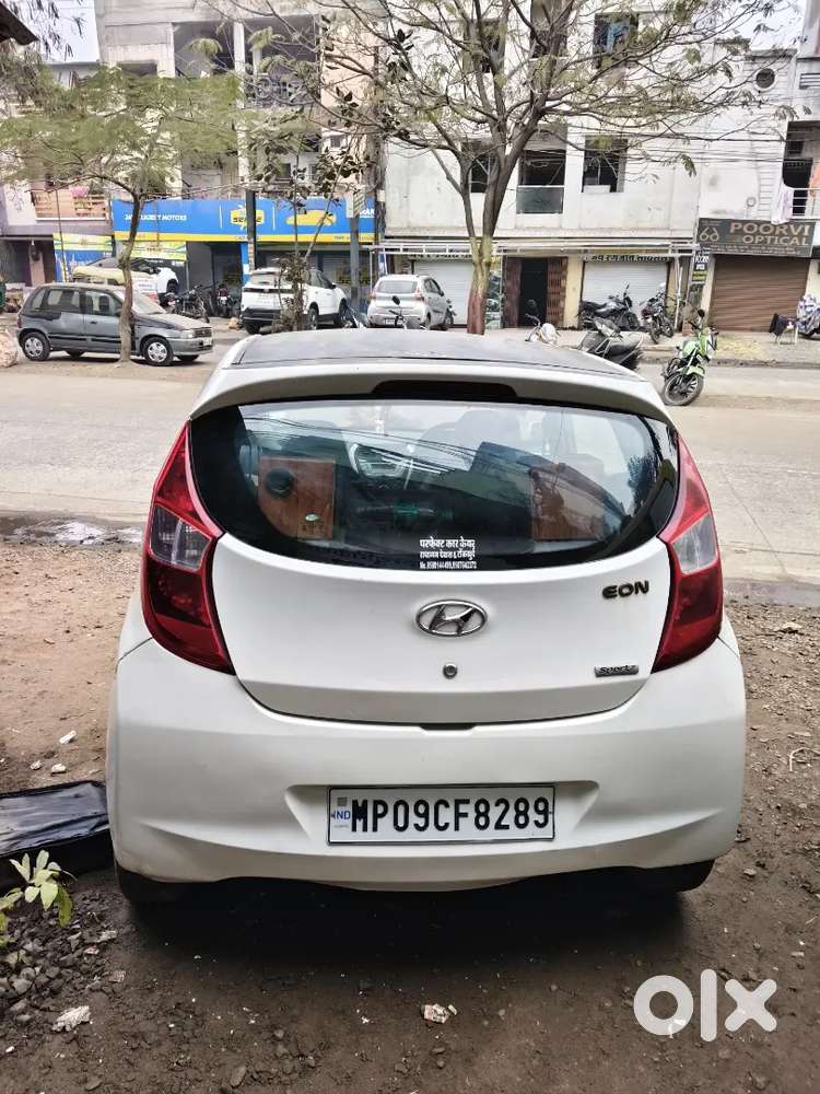 Hyundai Eon Sportz 2012