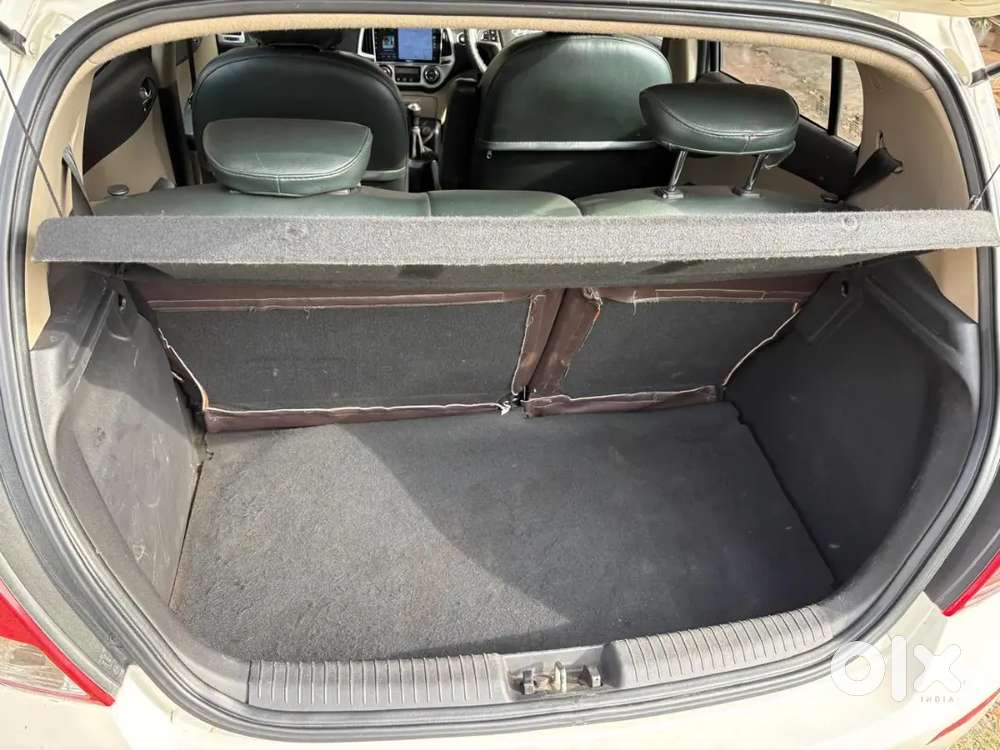 2014 Hyundai I20 Asta 1.2 Petrol  Top Model  Well Maintained
