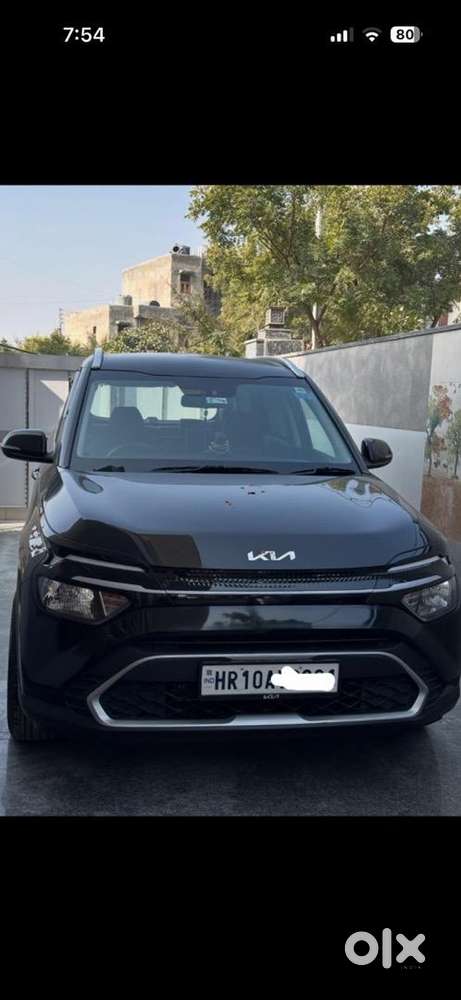 Kia Carens 2025 Petrol Good Condition