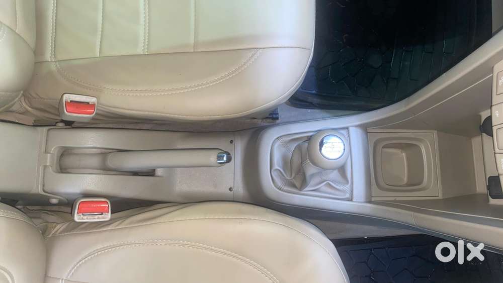 Maruti Suzuki Swift Dzire Zxi 1.2, 2016, Petrol