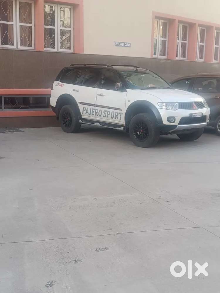 Mitsubishi Pajero Sport Diesel Select Plus 4x4