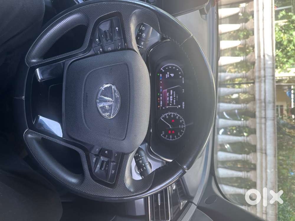 Harrier Top Model 2022 Dark Edition For Sale