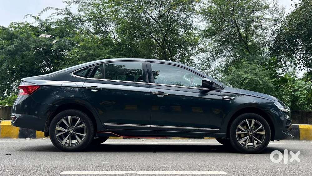Skoda Slavia Style 1.0l Tsi At, 2023, Petrol