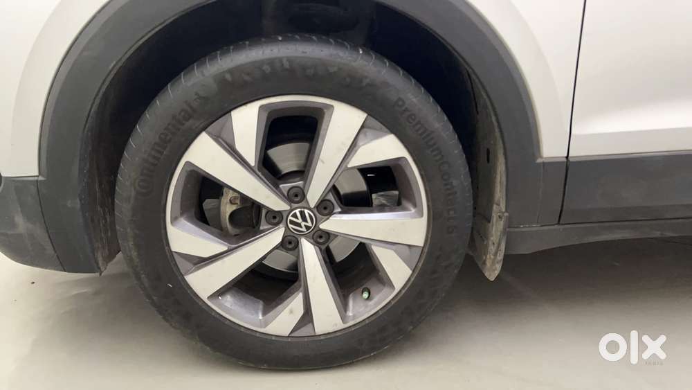Volkswagen Taigun Topline 1.0 Tsi At (electric Seats), 2022, Petrol