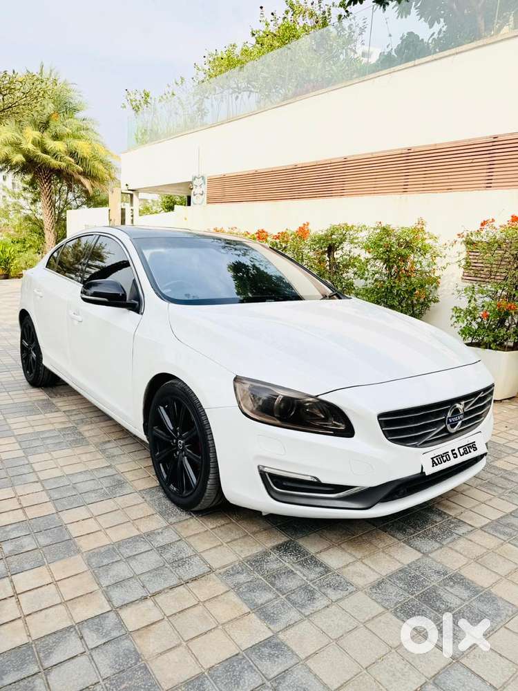 Volvo S60 D5 Inscription, 2016, Diesel