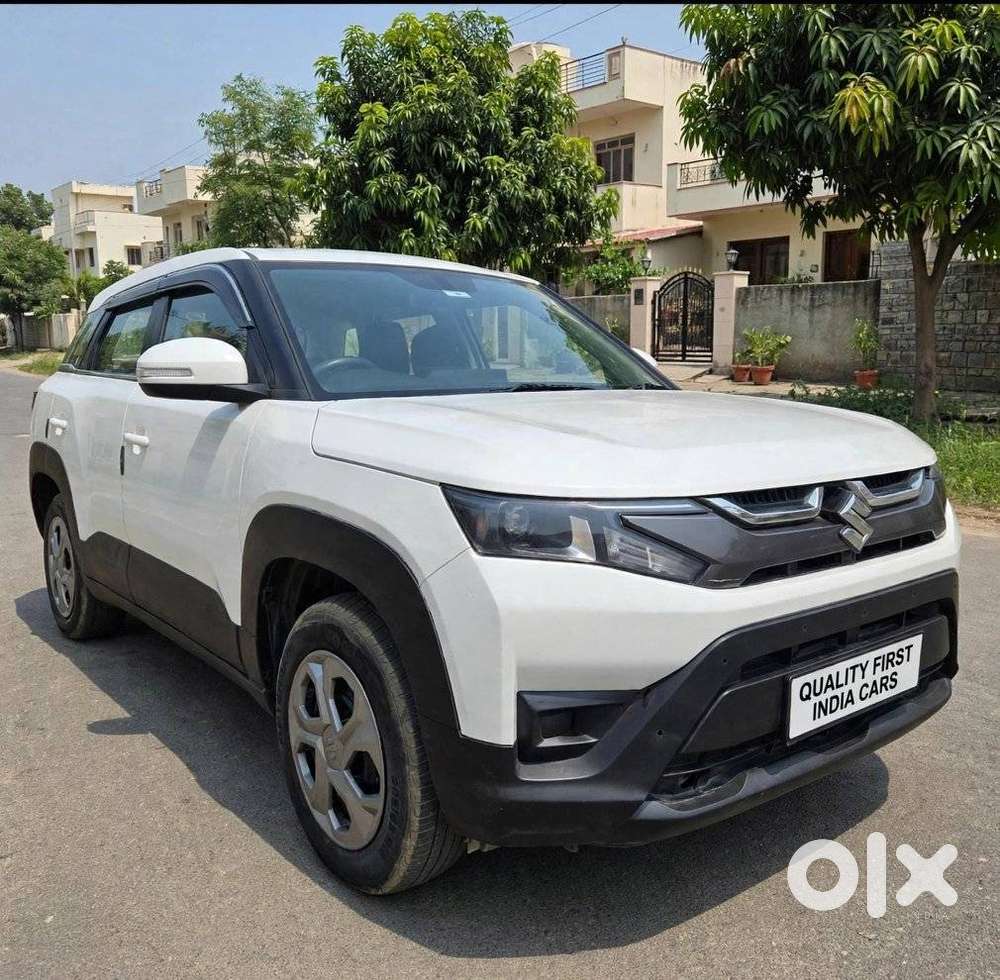 Maruti Suzuki Brezza 1.5 Vxi Cng, 2023, Cng & Hybrids