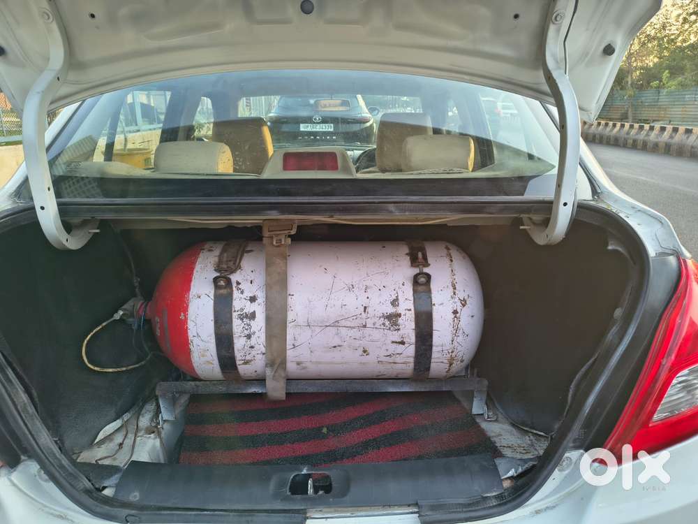 Maruti Suzuki Swift Dzire Vxi Optional, 2017, Cng & Hybrids