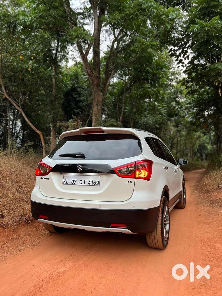 Maruthi Suzuki S Cross 1.6 Alpha