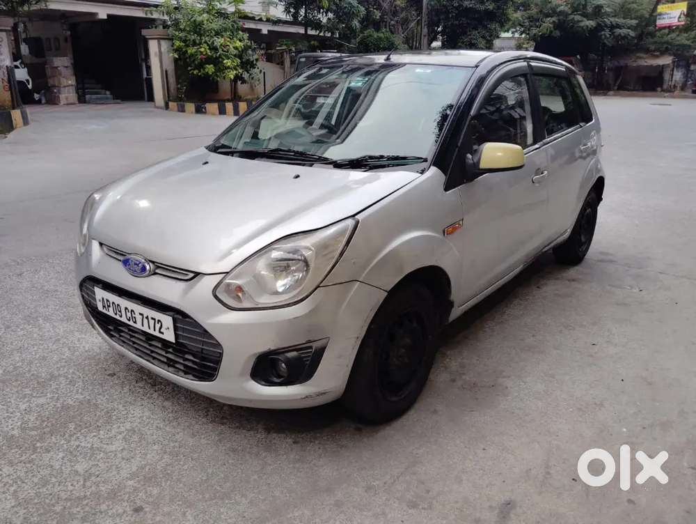 Ford Figo Diesel Zxi 2011