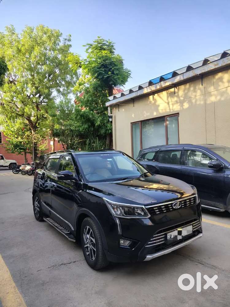 Mahindra Xuv300 2022 Diesel 75999 Km Driven