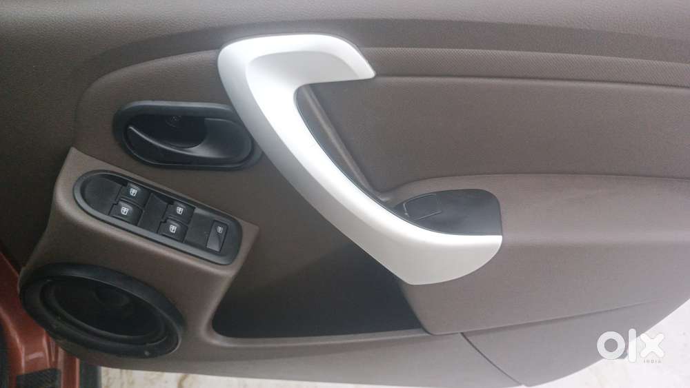 Renault Duster 1.5 Petrol Rxe, 2018, Petrol