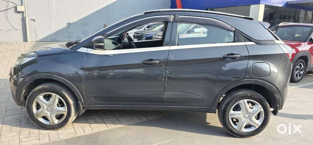 Tata Nexon 1.5 Revotorq Xm, 2018, Diesel