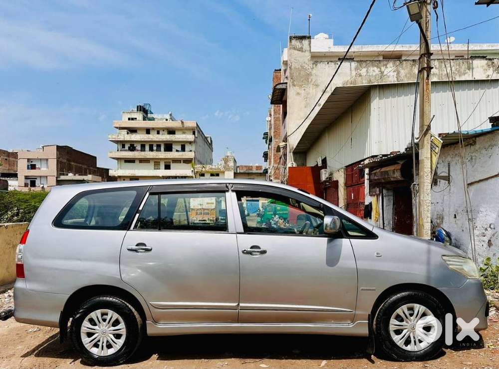 Toyota Innova 2.5 G (diesel) 7 Seater, 2015, Diesel