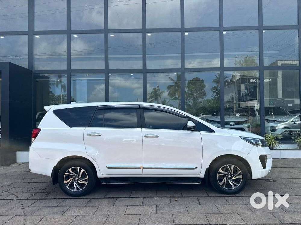 Toyota Innova Crysta 2.4 Gx Limited Edition At 7 Str, 2021, Diesel