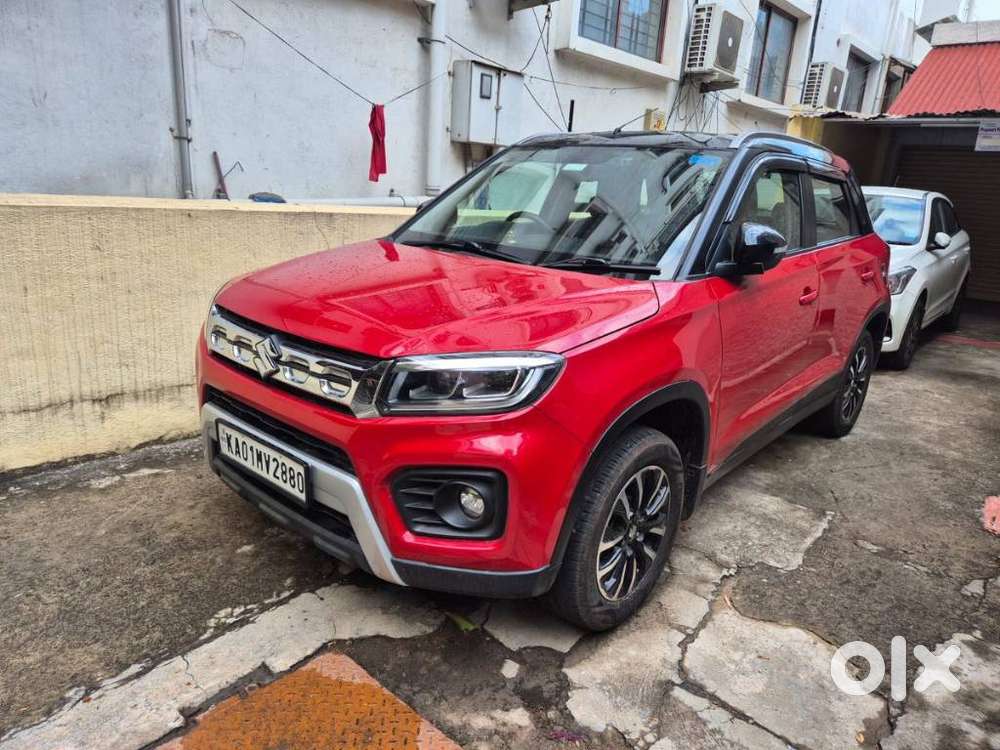 Maruti Suzuki Brezza 1.5 Zxi Smart Hybrid Dual Tone, 2021, Petrol