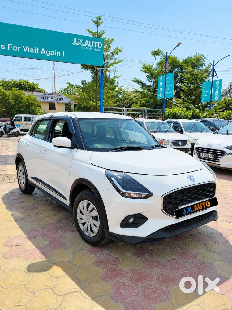 Maruti Suzuki Swift 1.2 Vxi (o), 2024, Petrol