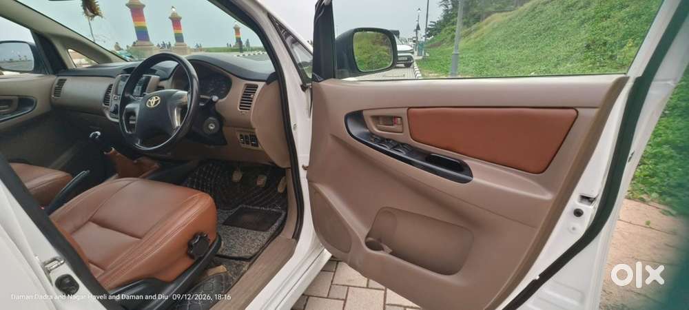 Toyota Innova Diesel 128000 Km Driven